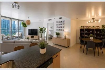 350 S Miami Ave #2904, Miami, FL 33130 - Photo 2