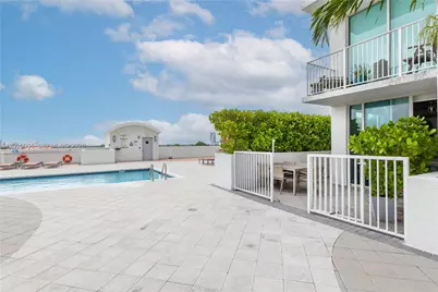 3180 SW 22nd St #501, Miami, FL 33145 - Photo 1