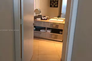 4111 S Ocean Dr, Hollywood, FL 33019 - Photo 30