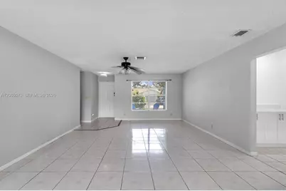 7235 Pine Bluff Dr, Lake Worth, FL 33467 - Photo 6