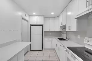 7235 Pine Bluff Dr, Lake Worth, FL 33467 - Photo 10
