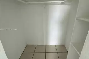 801 NW 47th Ave, Miami, FL 33126 - Photo 12