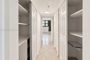 1621 Collins Ave, Miami Beach, FL 33139 - Photo 6