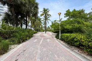 1621 Collins Ave, Miami Beach, FL 33139 - Photo 34