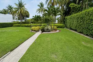 1621 Collins Ave, Miami Beach, FL 33139 - Photo 32