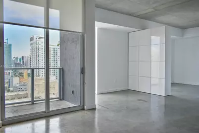 151 SE 1st St #2808, Miami, FL 33131 - Photo 2