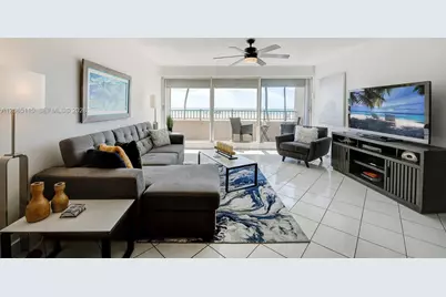 201 Van Buren St #101, Hollywood, FL 33019 - Photo 2