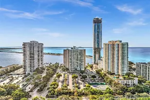 2451 S Brickell Ave, Miami, FL 33129 - Photo 38