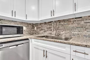 2451 S Brickell Ave, Miami, FL 33129 - Photo 26