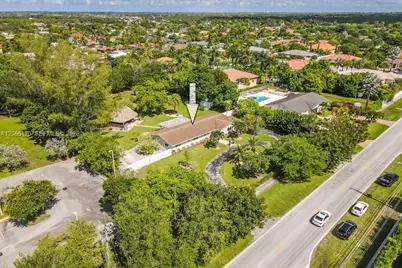 18900 SW 127th Ave, Miami, FL 33177 - Photo 12