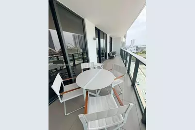 1600 NE 1st Ave #1009, Miami, FL 33132 - Photo 14