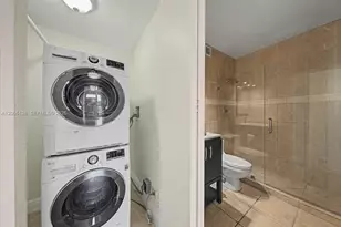 2451 Brickell Ave, Miami, FL 33129 - Photo 18