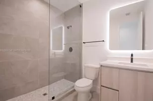 6860 SW 80th St, Miami, FL 33143 - Photo 8