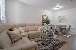 17600 NW 73rd Ave, Hialeah, FL 33015 - Photo 2