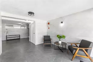 1030 9th St, Miami Beach, FL 33139 - Photo 28
