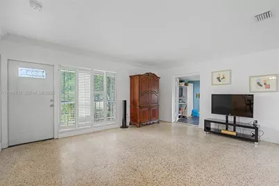 9770 Cutler Ridge Dr, Cutler Bay, FL 33157 - Photo 2