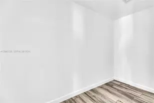 550 SW 138th Ave, Pembroke Pines, FL 33027 - Photo 16