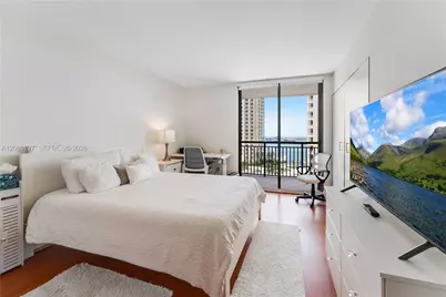 540 Brickell Key Dr #1422, Miami, FL 33131 - Photo 10