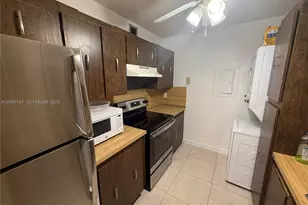 7995 SW 86th St, Miami, FL 33143 - Photo 8