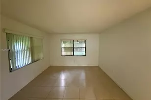 7995 SW 86th St, Miami, FL 33143 - Photo 4