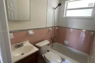 26445 SW 139th Ave, Homestead, FL 33032 - Photo 14