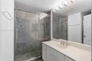 4201 Collins Ave, Miami Beach, FL 33140 - Photo 52