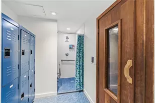 4201 Collins Ave, Miami Beach, FL 33140 - Photo 76