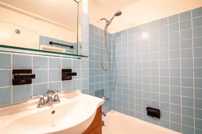 255 W 24th St #436, Miami Beach, FL 33140 - Photo 8