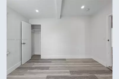 228 NW 39th St #0, Miami, FL 33127 - Photo 8
