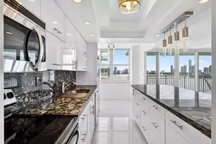 301 174th St, Sunny Isles Beach, FL 33160 - Photo 18