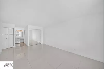 301 174th St #1216, Sunny Isles Beach, FL 33160 - Photo 16