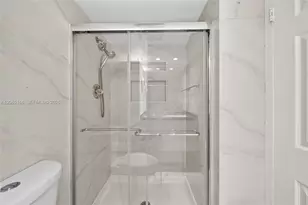301 174th St, Sunny Isles Beach, FL 33160 - Photo 28