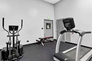 301 174th St, Sunny Isles Beach, FL 33160 - Photo 42