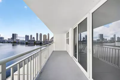 301 174th St #1216, Sunny Isles Beach, FL 33160 - Photo 34