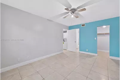 3007 N Oakland Forest Dr #107, Oakland Park, FL 33309 - Photo 10