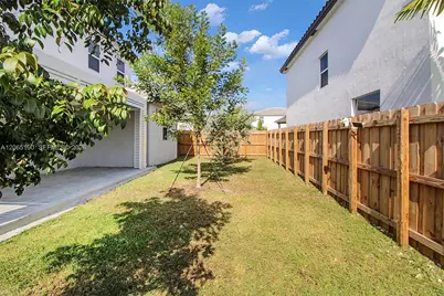 879 SE 26th Ter #1, Homestead, FL 33035 - Photo 8