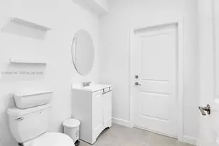 879 SE 26th Ter, Homestead, FL 33035 - Photo 32