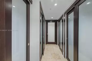 2625 Collins Ave, Miami Beach, FL 33140 - Photo 22