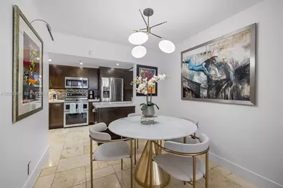 2625 Collins Ave #402, Miami Beach, FL 33140 - Photo 8