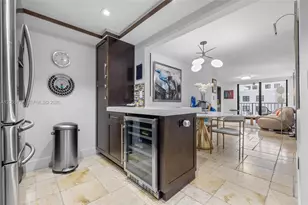 2625 Collins Ave, Miami Beach, FL 33140 - Photo 12
