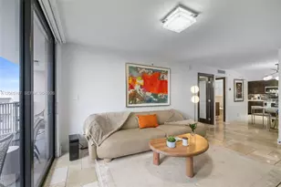 2625 Collins Ave, Miami Beach, FL 33140 - Photo 4
