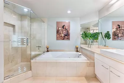 21150 Point Pl #702, Aventura, FL 33180 - Photo 22
