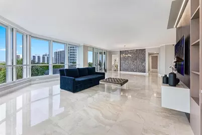 21150 Point Pl #702, Aventura, FL 33180 - Photo 6