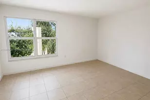 555 NE 123rd St, North Miami, FL 33161 - Photo 10