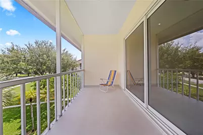 1400 NE 191st St #305, Miami, FL 33179 - Photo 18