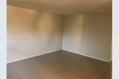 150 SW 134th Way #304R, Pembroke Pines, FL 33027 - Photo 4