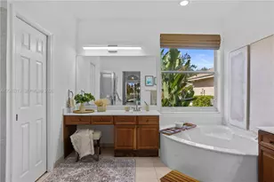 4015 Crossbill Ln, Weston, FL 33331 - Photo 20