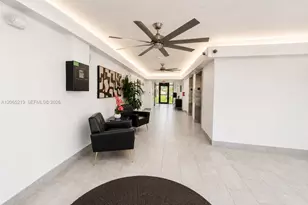 250 Jacaranda Dr, Plantation, FL 33324 - Photo 20
