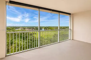 250 Jacaranda Dr, Plantation, FL 33324 - Photo 18