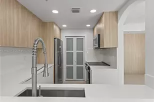 6420 NW 114th Ave, Doral, FL 33178 - Photo 8